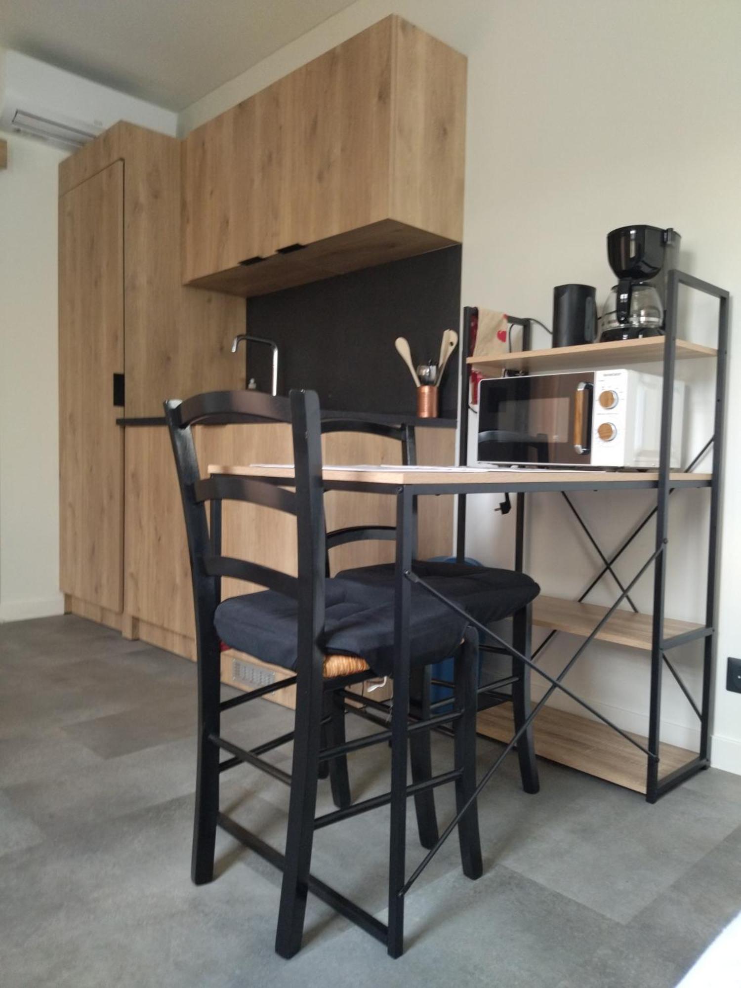 Au Coin Des Lilas - Studio 2 Le Mans Ngoại thất bức ảnh