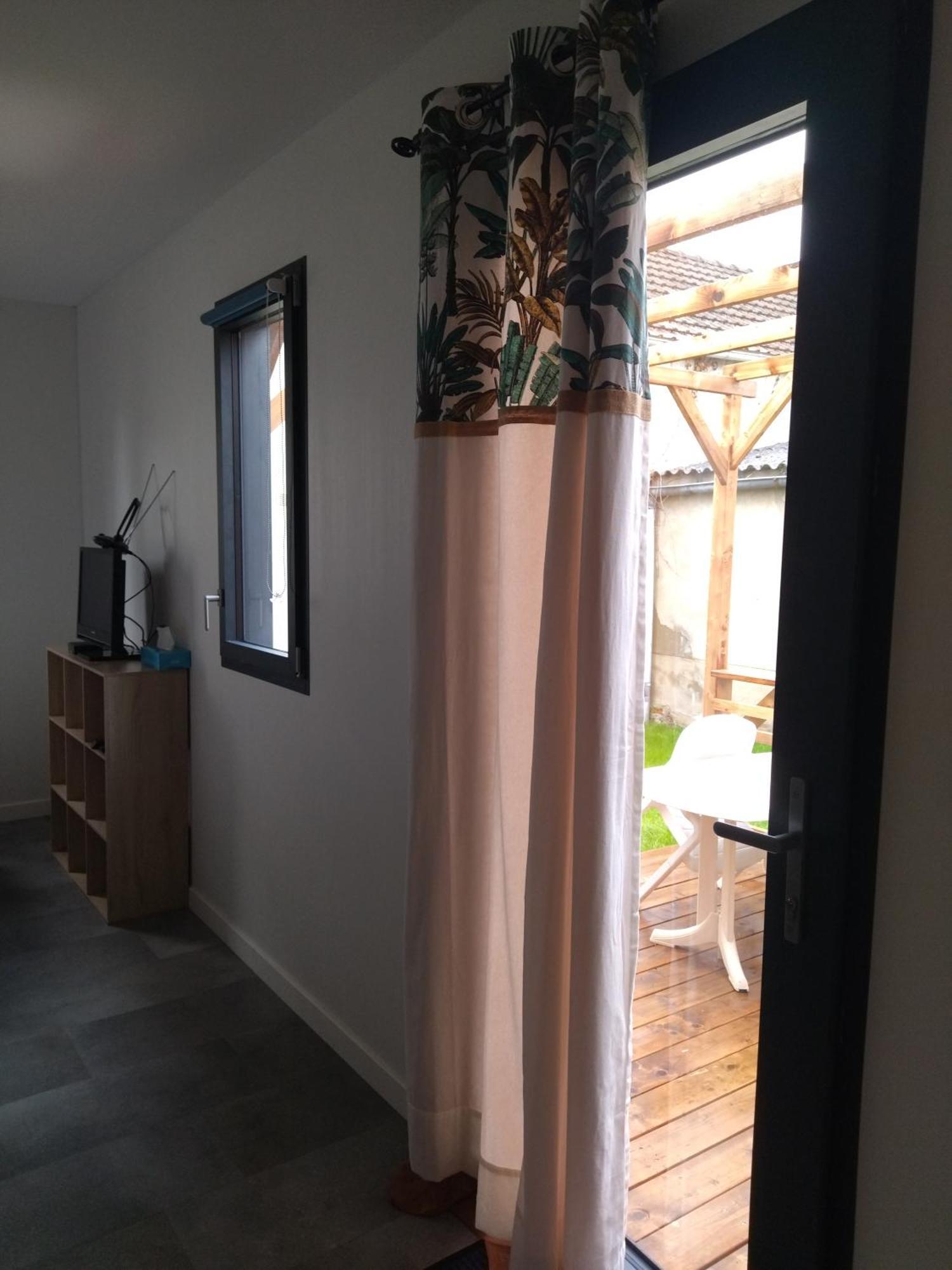 Au Coin Des Lilas - Studio 2 Le Mans Ngoại thất bức ảnh